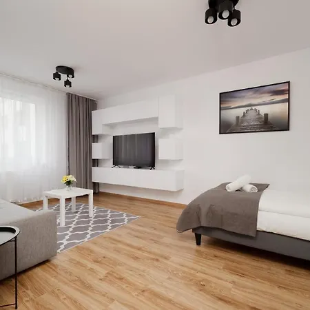 Bright & Comfy Studio Legnicka By Renters Breslau